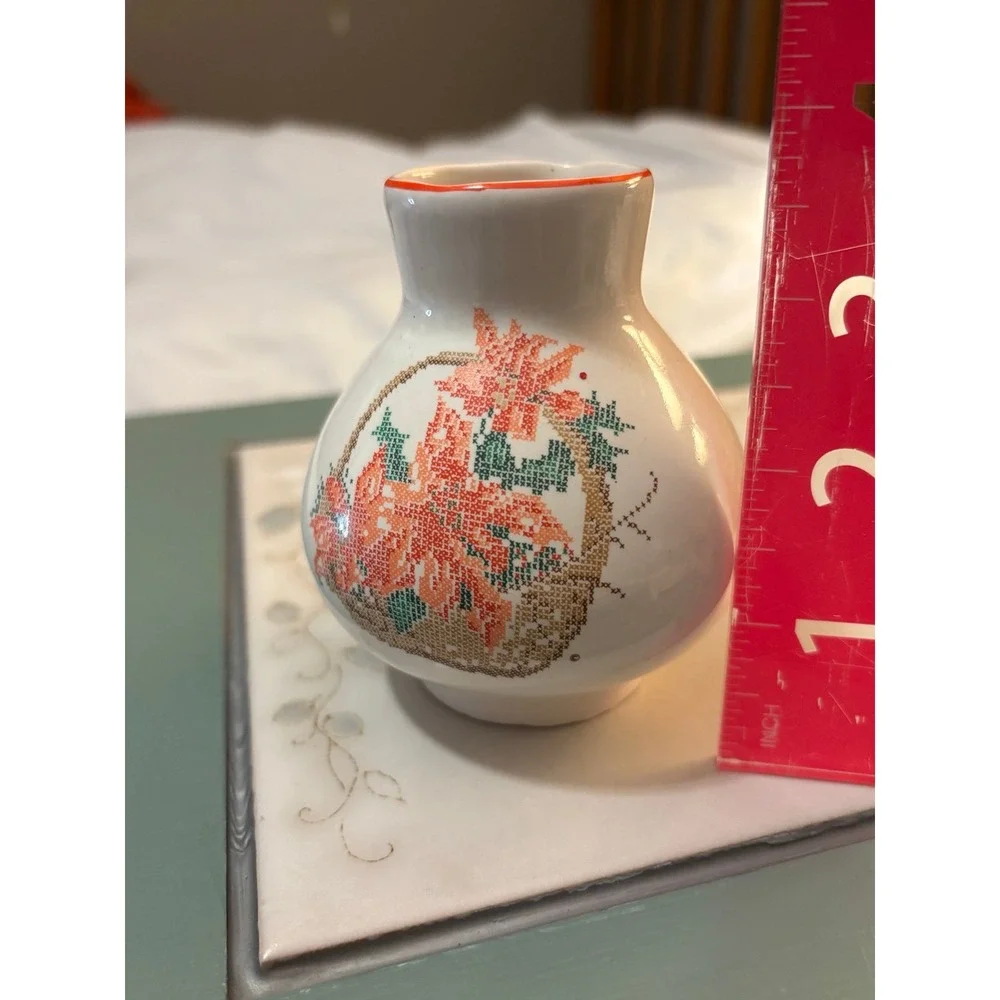 Vintage Charming bud vase with cross-stitch design of flower